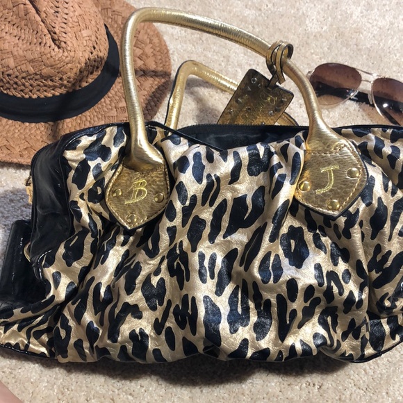 Rare Betseyville by Betsey Johnson Purse - Picture 4 of 8